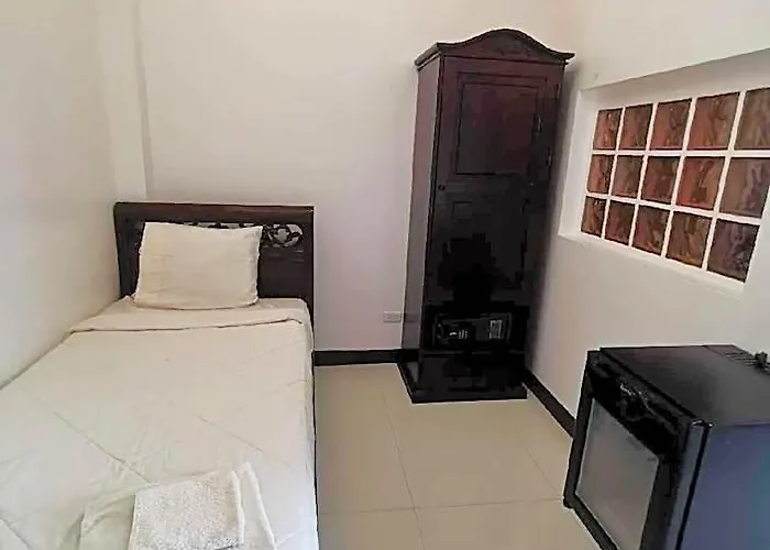 Hotell Mj House
